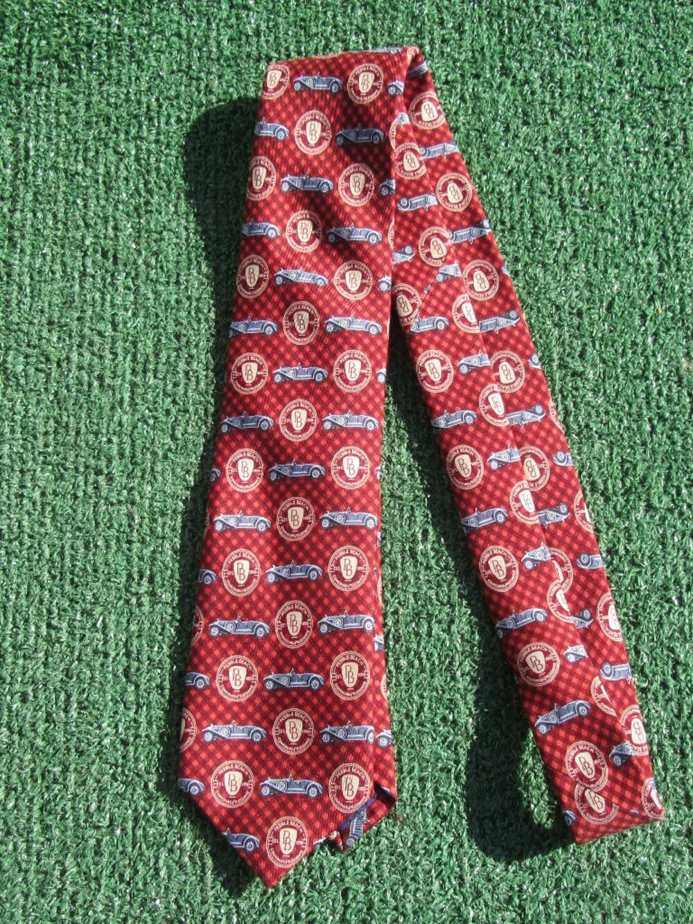 Vineyard Vines Custom Collection Pebble Beach Golf Car 100% Silk Men's Neck Tie
